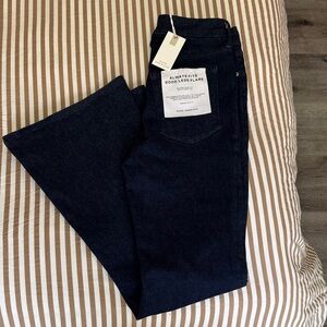 Good American Dark Blue Always Fits Good Legs Flare Jeans